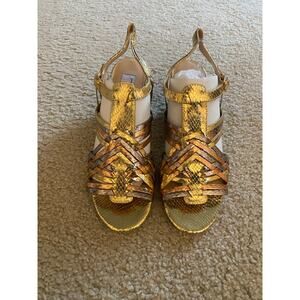 Hot in Hollywood Metallic Snakeskin Strappy Sandals - Size 9 - NIB